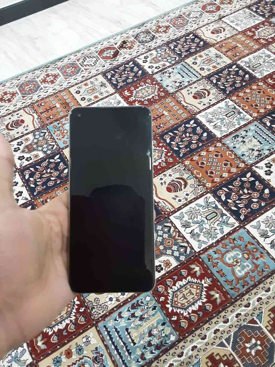 ريلمي 10
ذاكره 256
شريحتين  شاشه 90 هيرتز اموليد
كامره 50 ميكا بطاريه 5000 ملي 
معالجة معروف G99 مكاني بغداد الجديده رقمي ***********
مراوس بايفون فقط فرق ماعندي متواجد
