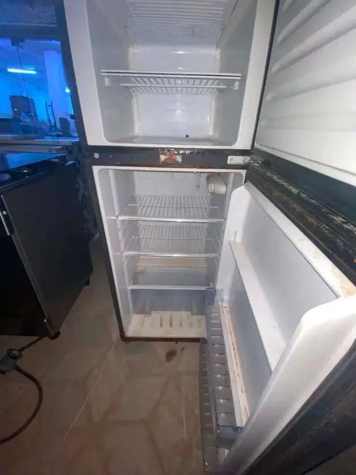 يم معرض تاج الملكي كل ما تحتاجونه من اثاث منزلي كامل 
العنوان تكريت القادسيه نهاية شارع الكراج مقابل تنزيلات الباشا الاستفسار الاتصال عل الرقم 
رقم الهاتف
***********
وتساب فقط
