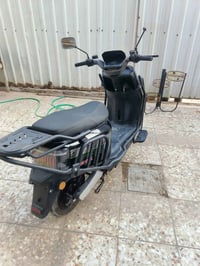 دراجه شحن للبيع ستعمال 5 أشهر فقط  100%100 نضاف  اربع سرع بيهه تقفل 90...