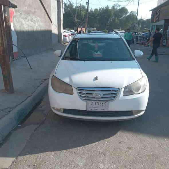 السلام عليكم النترا 2011 الشكل المقدس سيارة جاهزة صدر أمامي وخلفي جديد تخم تاير جديد باتري جديد
السياره بيها ضرر  بالتكمة جهة السايق ومصلح ومصبوغ السيارة مصبوغه عام للجماليه رقم بغداد على مرور الكاظمية بسمي 
تبريد ثلج ❄ 
السعر 95 وبيها مجال 
مكان السيارة بغداد 
***********
