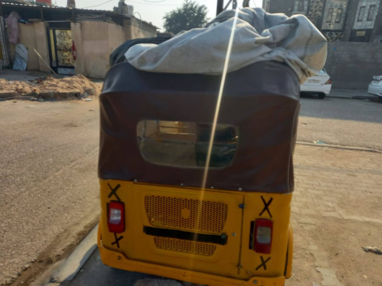 السلام عليكم تكتك 19 جاهزه من كلشي رقم وسنويه راعيها موجود البدي مالها مال 21 بيها خيط تبخير قليل كلش رايدها بخمسة وبيها مجال قليل للشراي مكاني امن الاداخلي متواجد خاص ***********
