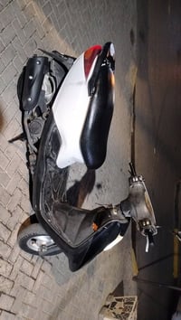 دراجه بريز للبيع السعر350 وبي مجال لا تبخر ولا تنقص الرقم077053027788