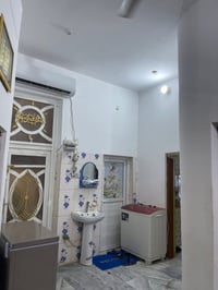 دار سكن للبيع   العنوان / حي آور الاولى قرب جامع الحسن   المساحه / 114...