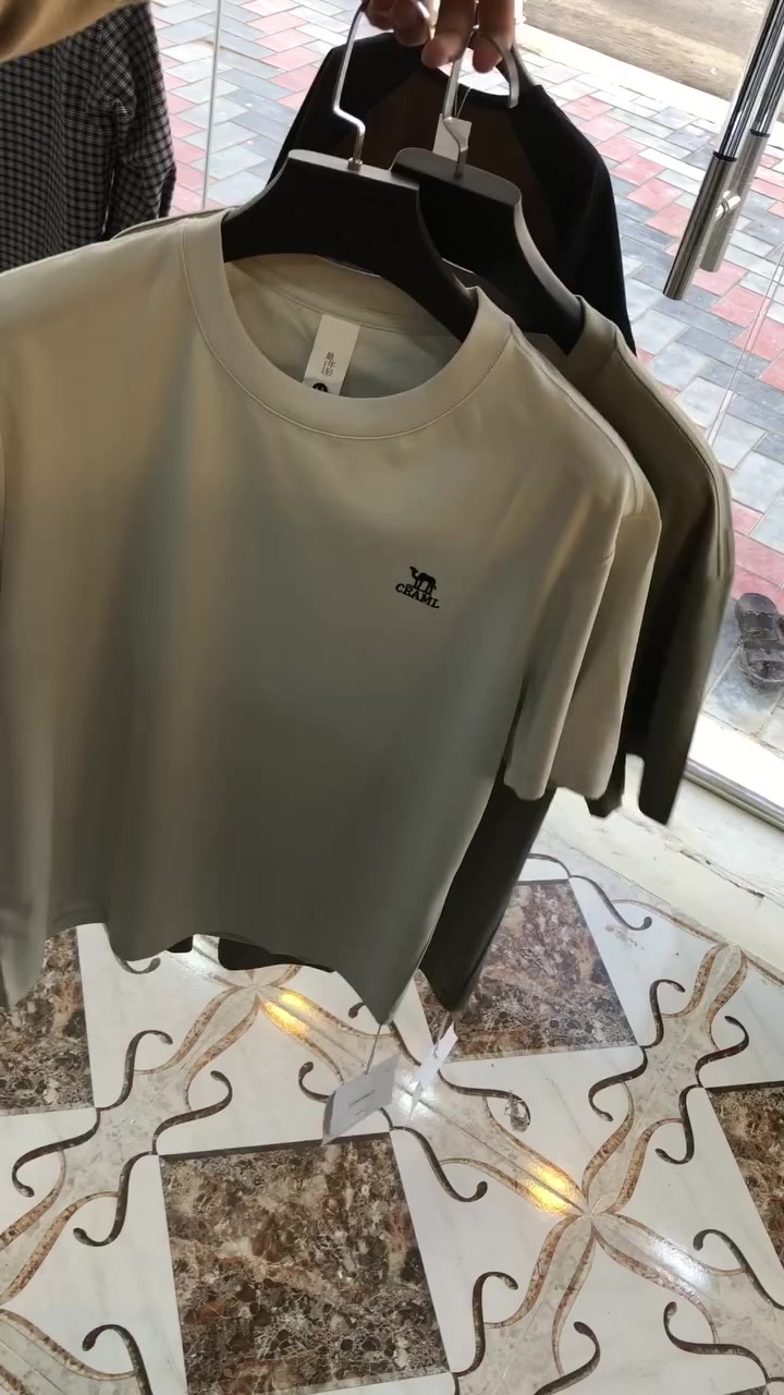 🔥 عرض يوم الجمعة خاص وصل حديثاً 🔥
بدي حلقه خامة ناعمة جداً ومريحة
ستايل بسيط وأنيق يلبس على كل تنسيق 👌

🎨 الألوان المتوفرة:
▫️ رصاصي فاتح
▫️ زيتوني فاتح
  وجميع القياسات موجوده 

💰 السعر:
قطعة 9
قطعتين 17 فقط 🔥

✔️ خامة مرتبة
✔️ لبس مريح
✔️ مناسب للطلعات والدوام

📍 المكان: شارع الناحية – مجاور شركة الساعي ازياء يومري 
أزياء مارسلين

🚚 توصيل مجاني داخل قضاء الطارمية

📱 للحجز والاستفسار واتساب:
***********

⚠️ الكمية محدودة…
احجز قطعتك قبل ما تخلص.
