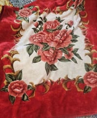 زبائننا الكرام توفرت  بضاعة جديده من بطانيات باله خليجي قديفه مقدف  وي...