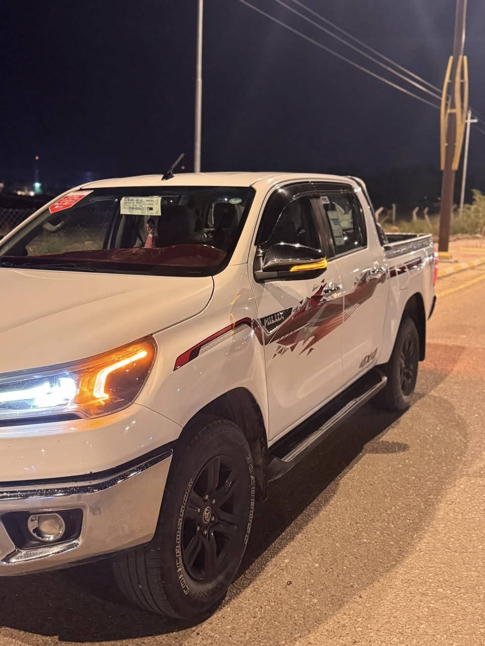 السلام عليكم
للبيع تيوته هايلوكس 2022 SAS كفاله
فول موصفات مكان الفلوجه 
السعر 305 ***********
