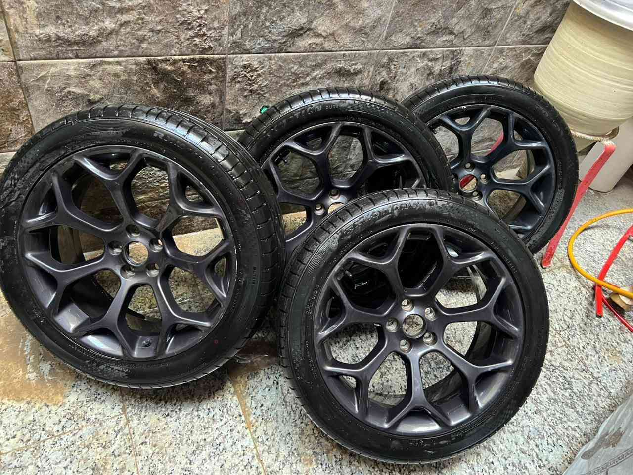 تخم ويل أوباما او جارجر حجم 20
اخو الجديد مابي لا تعديل ولا غيرها بي تخم تاير رودكس ماشي بي اقل الشهر يعني هم جديد السعر المطلوب
(900000) دينار عراقي للاستفسار الاتصال على *********** غير متواجد على الانترنت
علما ان تخم الويل تفصيخ
