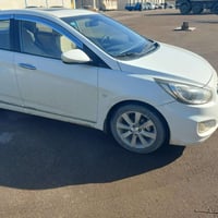 اكسنت • ٢٠١٢ • فول مواصفات