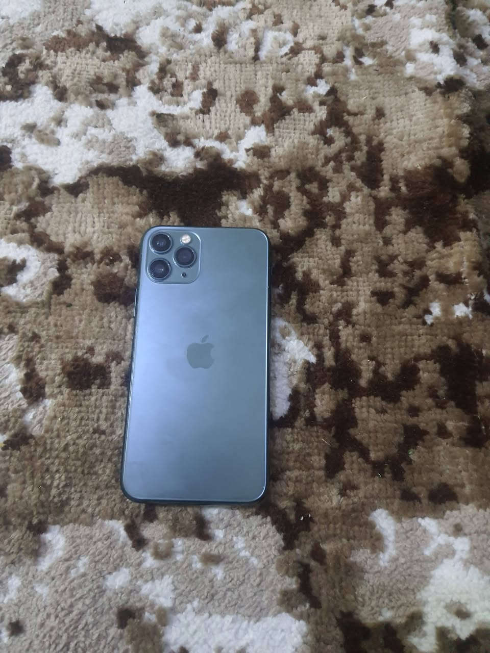 ايفون ١١ برو فقط ذاكره ٦٤ لجهاز مستبدل بي شاشه وبطاريه اصليات جهاز شغال سعره ١٩٠ الف مراسله واتساب *********** او اتصال عنواني بغداد الكرخ
