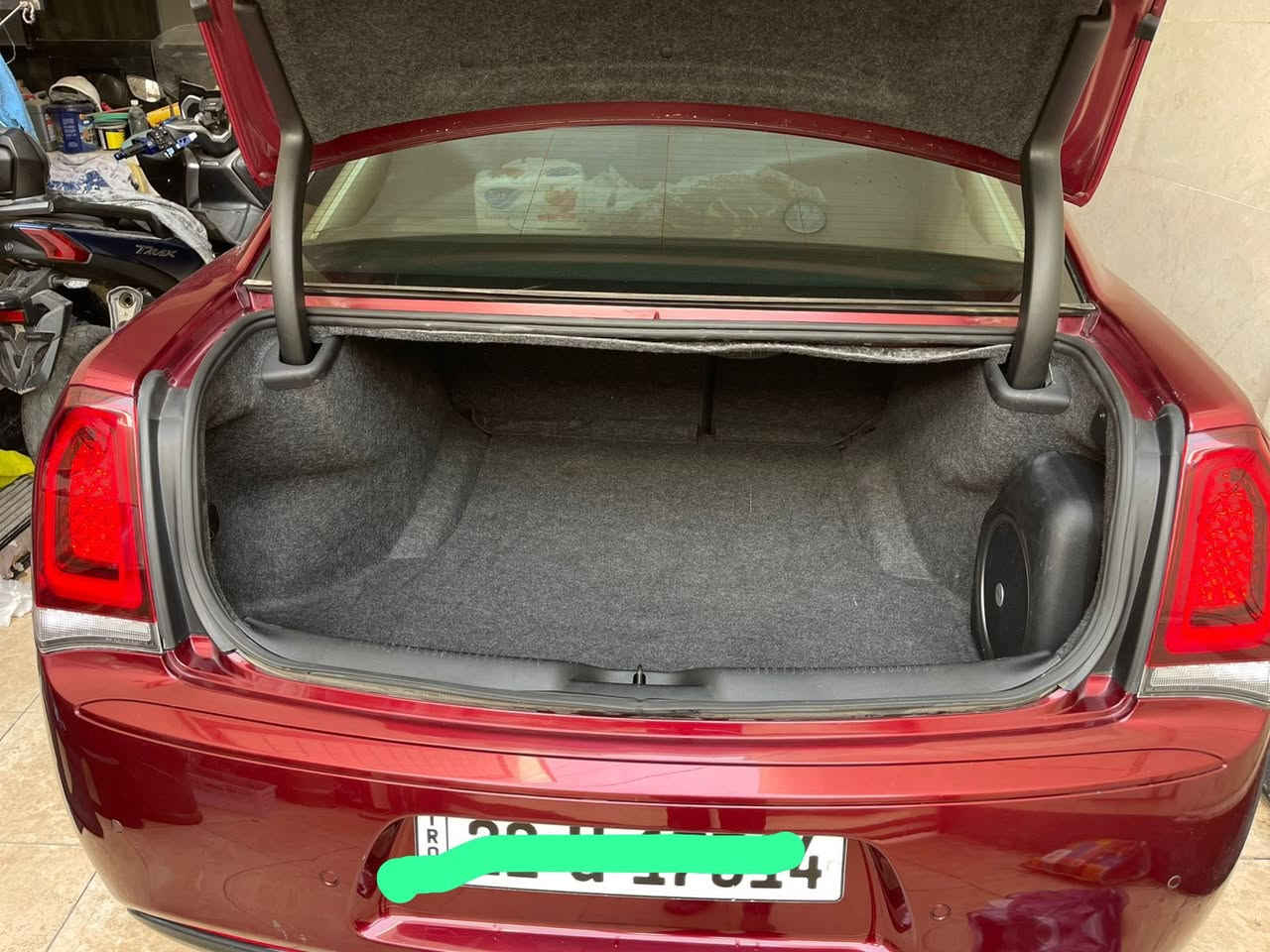 السلام عليكم اوباما موديل ٢٣ AWD ماشية ١٢ الف ميل حادث بسيط فقط جالمغ امامي مبدل بلادي نفس اللون بدون اي دواخل بدون ايرباك
السيارة نظيفة جدا 
اللي يحب يستفسر عنها على الخاص او على الهاتف ***********
