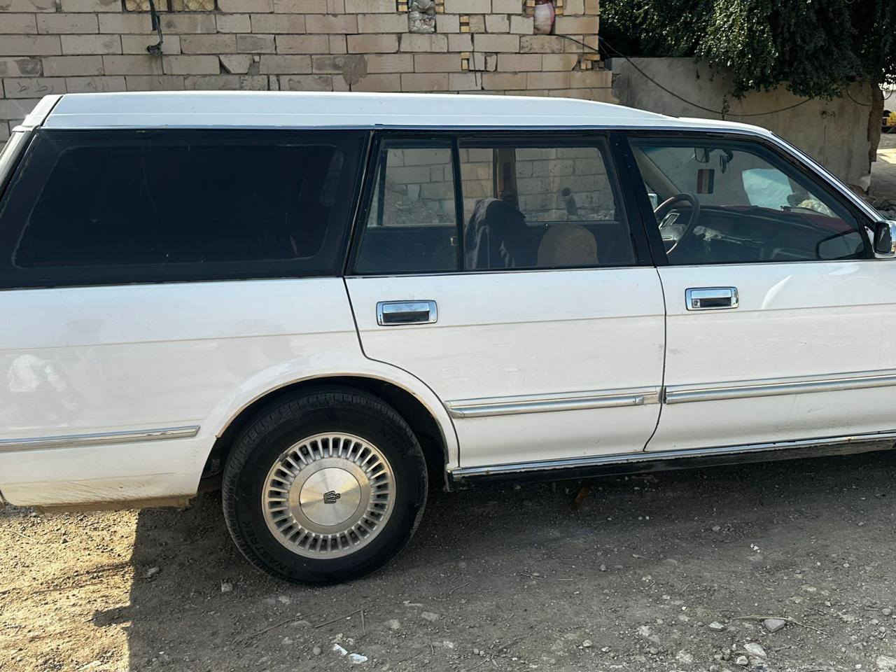 السلام عليكم
سيدان موديل 2000 مكينه وكير  ونجي بلاد كفاله من كص ونقل 
تخم تاير جديد سياره جاهزه على الخير كلش رقم جديد  بصره  باقي بس على استلام السعر 70 وبيها مجال لطيبين
***********
