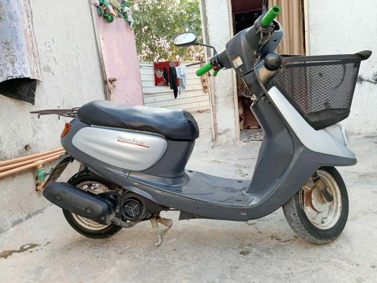 *********** بسم الله الرحمن الرحيم دراجه منغوليه 2003 دراجه كلها شغال والعنوان كربلاءي كربلاء حي الغدير من راجعين نقص ما بيعه دراجه كله شغال محرك بلادي والسعر 350 وبيعه مجال شيء بسيط
