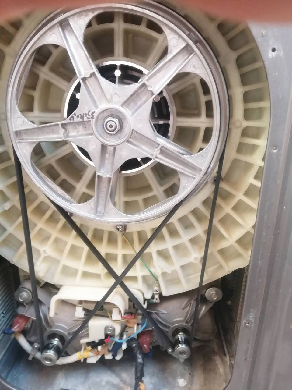 غسالة سامسونج ٩ كيلو اخت الجديدة بس بيها عاطل السعر ١٠٠


**إذا كنت صاحب هذا الإعلان وتريد حذفه لأي سبب، رجاءا أرسل رسالة إلى الدعم الفني**