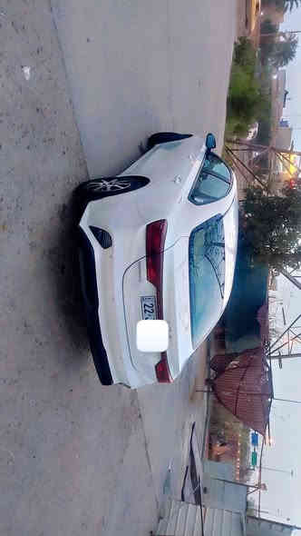 السلام عليكم سيراتو للبيع موديل ٢٢ رقم اربيل قطعتين تبريد ماشيه ٧٨ محرك ١٦٠٠ السياره بسمي  الشراي يتصل مكان السياره بغداد مواصفات السياره عاديه بيها بارد بل باب الخلفي وبيها طخه بل بالب الثانيه ممصلحه باقيه على وضعها السعر ١٥٨ 
رقم الهاتف ***********
