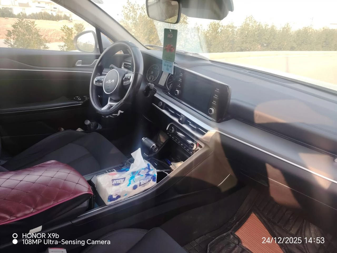 كي فايف موديل 2023
مواصفات. 
رادار امامي خلفي 
كامره دواره 
تحكم استيرن 
تحديد مسار 
قياده ذاتيه 
4 وضعيات قياده 
 اوتو  هولد 
بصمة تشغيل 
بصمه أبواب 
سايد بريك كهربائي بصمه 
تشغيل عن بعد  
والسياره أحلى من الصور. حادث كلش بسيط الجاملغ الأمامي طخه بسيطه والجاملغ الخلفي بي صبغ فقط بدون دواخل وبدون ايرباك گير محرك كله بشرط 

رقم اربيل بأسمي مكاني الرمادي  السعر 180 ورقه 

للاستفسار اكثر الاتصال ***********
