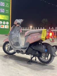 فله شوفت عينكم الدراجه نضيفه صارلهه فتره من نزلت من معرض الحمداني البك...