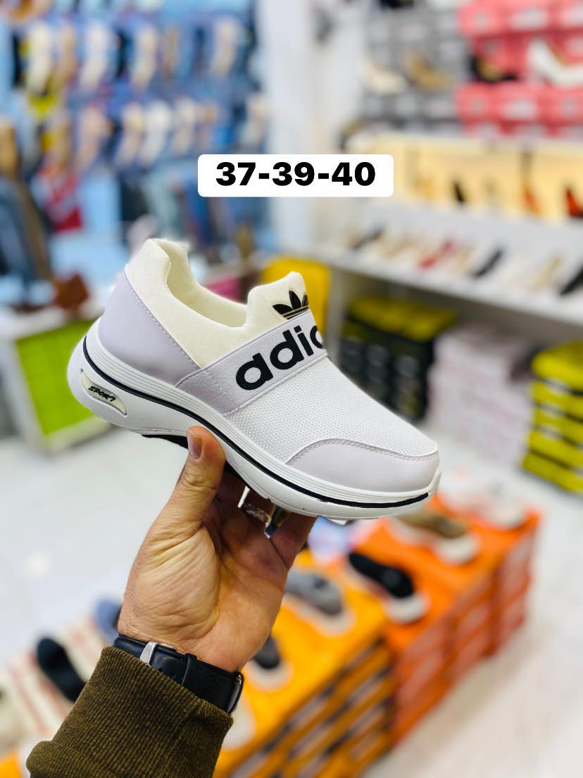 اخر قطع على 7.000 فقط 
القياسات بالصور موجوده 
ملاحظة / اي حجز ماكو 
العنوان : خانقين مجمع قمبر قرب ازياء الاميرات


**إذا كنت صاحب هذا الإعلان وتريد حذفه لأي سبب، رجاءا أرسل رسالة إلى الدعم الفني**