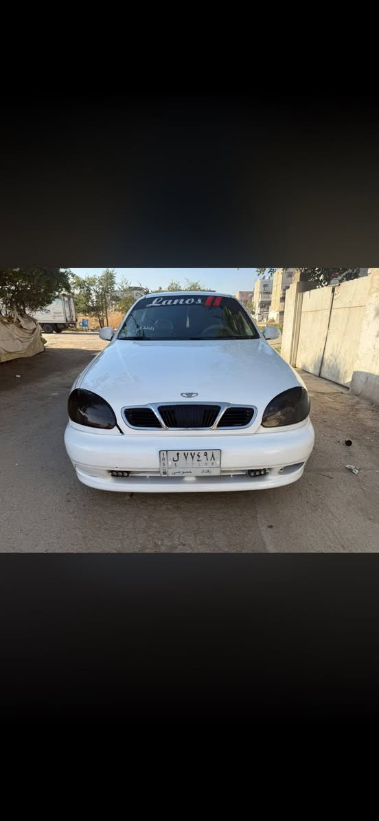 السلام عليكم
سياره دايو لانوس موديل 2000 محرك 1600 كير اوتو 
تخم تاير جديد السياره مصبوغه فرن جماليه 
سعر 40 وبيها مجال العنوان بغداد 
***********
