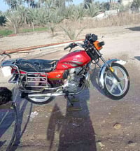 فيوم للبيع موديل 2015 اوراق اصولي الدراجه نضيفه سعر 450 وبيه مجال وهاذ...