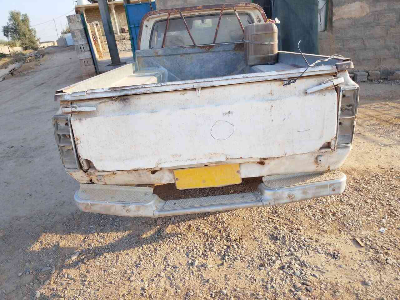 السلام عليكم بسبب الوعود الكاذبه تم اعاده النشر سياره 80 للبيع شقاله رقم تاميم أوراق كاملة السعر 10 اوراق الاتصال على الرقم ‏‪***********‬‏
