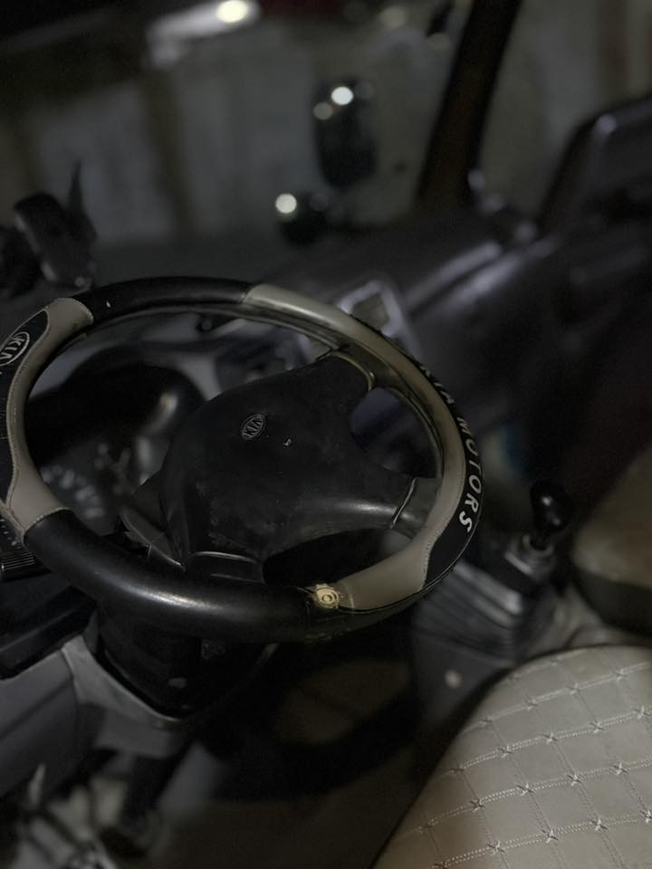 سلام عليكم كيه فنتيره موديل 1998رقم بغداد مشروع وطني سياره مكينه وكير خير من الله السعر ٥٨وبيه مجال بسيط هاذه رقمي 
***********
