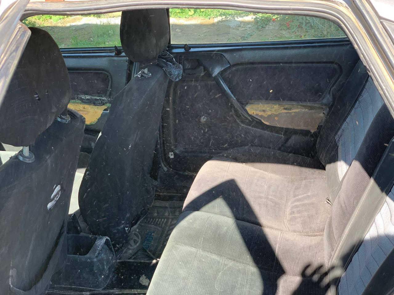 أوبل فكتره مكينه وكير شرط سياره حلوه السعر ٢٨ خصم  هاذه الرقمي ***********
