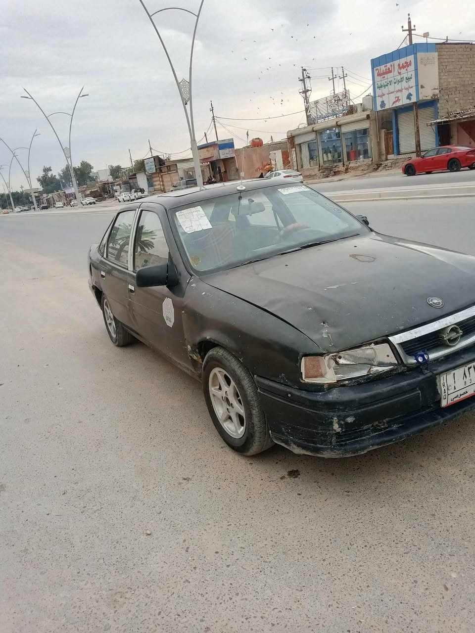 السلام عليكم ورحمه الله 
اوبل فكتره للبيع سيارة كير مكينه خير مناالله 
سيارة عوزها ترتيبات 
راعيها موجود ويداور شوكت مايعجبك 
المكان بصرة الزبير السعر ١٨ وبيها مجال للشراي 
***********
