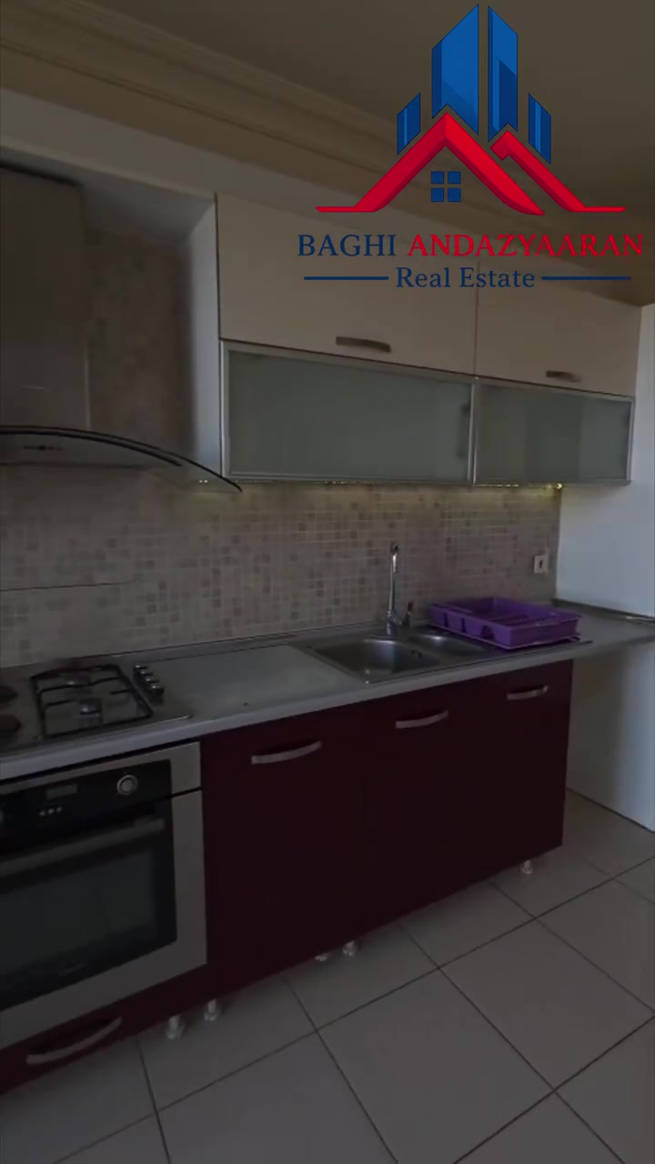 🏡 شقة للإيجار في مجمع بلاص لايف
📍 العمارة: 3
📍 الطابق: الأول
🔹 مساحة الشقة: 200 متر مربع
🔹 3 غرف نوم، منها غرفة ماستر (سويت)
🔹 2 حمامات
🔹 مطبخ
🔹 بلكون
🔹 واجهة جميلة جداً (قبلي)
🔹 إطلالة مباشرة على الحديقة
🔹 شقة نظيفة جداً وجاهزة للسكن
💰 سعر الإيجار مغرٍ جداً
📞 للاستفسار والتواصل:
***********
***********
***********
