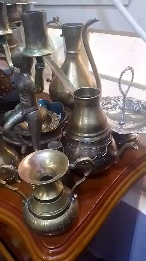 سلام عليكم اخوان عندي هذني للبيع شلعه وحده


**إذا كنت صاحب هذا الإعلان وتريد حذفه لأي سبب، رجاءا أرسل رسالة إلى الدعم الفني**