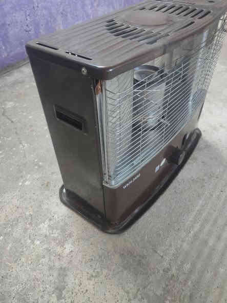 صوبه للبيع شرط كلشي مابي نضيف السعر 70بيها مجال مكان موصل برطله *********** واتساب
