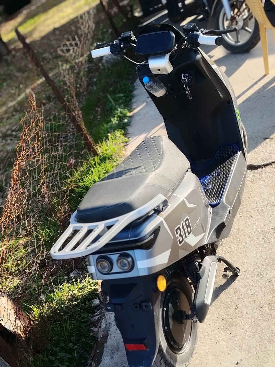 السلام عليكم ورحمه الله وبركاته 👋
بسم الله الرحمن الرحيم 🥰
اسم الماطور 318 اباجي أو ابتاشي 🥰
موصفات معروفه  للبيع  
6/1 بطاريات شرط 🥰
4/2 نمر 😍
3/مثبت سرعه 🥰
4/السرعه 99😍
5/حقيقي 70الى75. 🥰
6/نضام بارك للتوقف 😍
7/ نضام بك رجوع لل خلف 😍
8/اشاير يمين ويسار+دبل اشاير 👉👈
9/ لايت عالي ناصي 😍
10/مدخل يو اس بي 😍
11/تايات جدد اعراض 😍
12/لون  ابيض
13/اصطابات دسك ورا وكدام 🥰
14/صندوق تحت الكشن 😍
15/ قاطع دوري ⚡
16/امرايات عدد2اصليات مال شركه✈️
17/شاحنه ثقيله الاصليه 🥰
18/ملف 2500  ✈️
19/ الماطور ربع ماطصرف عليه 🥰
20/السعر 550
21/مكاني موصل مزارع زيونه قرب المرور 
22/رقمي ***********بي واتساب 👉
23/المو شراي لايدخل عل خاص 😍
24/الماطور بحاله جيده جدا 🏍️
25/تحياتي للجميع 🥰
