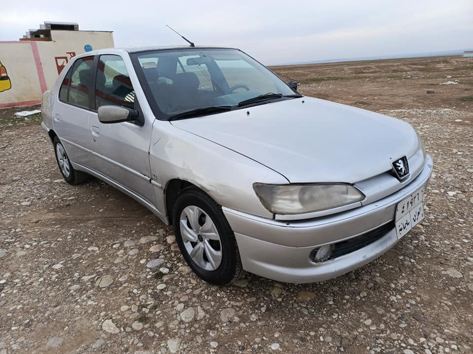 بیجۆی 306
گێڕو مەکینە بێ عەیب بەشەرت 
سەنەوی تا2026 مانگی 10 تازەیە 
بڕاوە غەرامە تحویل بەشەرت 
تەبریت ساردو گەرم لەسەر سویچ 
لێدراوی پێوەنیە 
کارەبایی مەزبوت 
سیارەیە زۆر جوان زۆر هەرزان 
سعر  29 ورق
شوێن چەمچەماڵ

***********
***********
بیجۆ 306 
گێر محرک مزبوت شرت
تحویل بشرت ماکو غرامە 
ماکو صرب 
تبریت بارد حار عل سویچ 
کاهربای مزبوت 
پاتری جدید 
تایرات زین 
مکان چم چمال شمشمل, السليمانية
