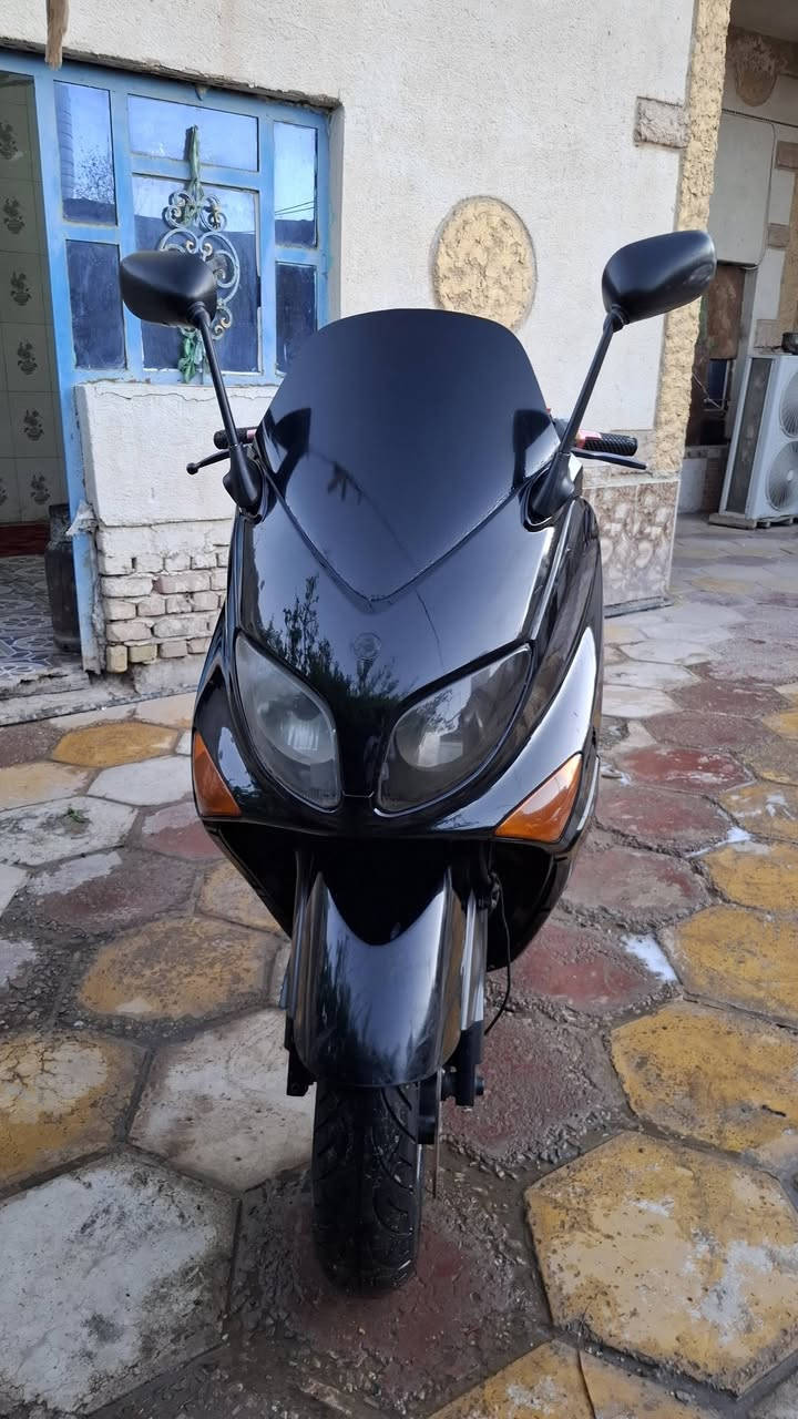 يالله سلام عليكم للبيع  تي ماكس 2007
كفاله عامه 
 مكينه كفاله من البرغي 
كهربائيات كلها شغاله
 تخم تاير امامي خلفي جديد 
دسك امامي خلفي جديد
جي بس اس
دبل كزوز رياضي كاربون فايبر 
كلج رياضي مالوسي
عليها ادامه كامله قبل سبوعين
السعر مليونين و ٢٥٠ وبيها مجال 
المكان ناصريه مركز للاستفسار ***********
