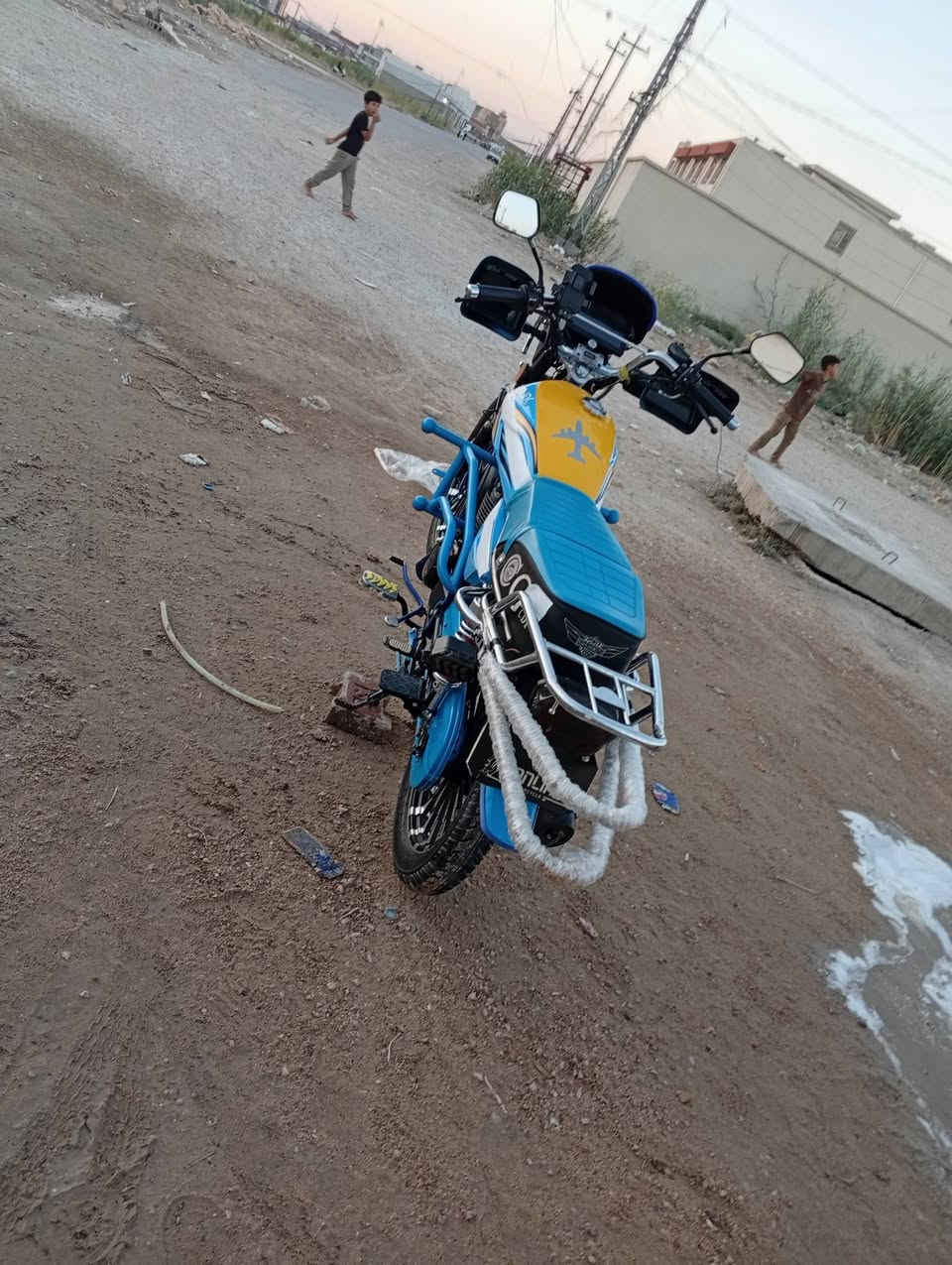 للبيع ايراني جديده فول موديل 26 محرك 200 سيبي اف     ***********السعر مليون 50 استفسار عله رقم
