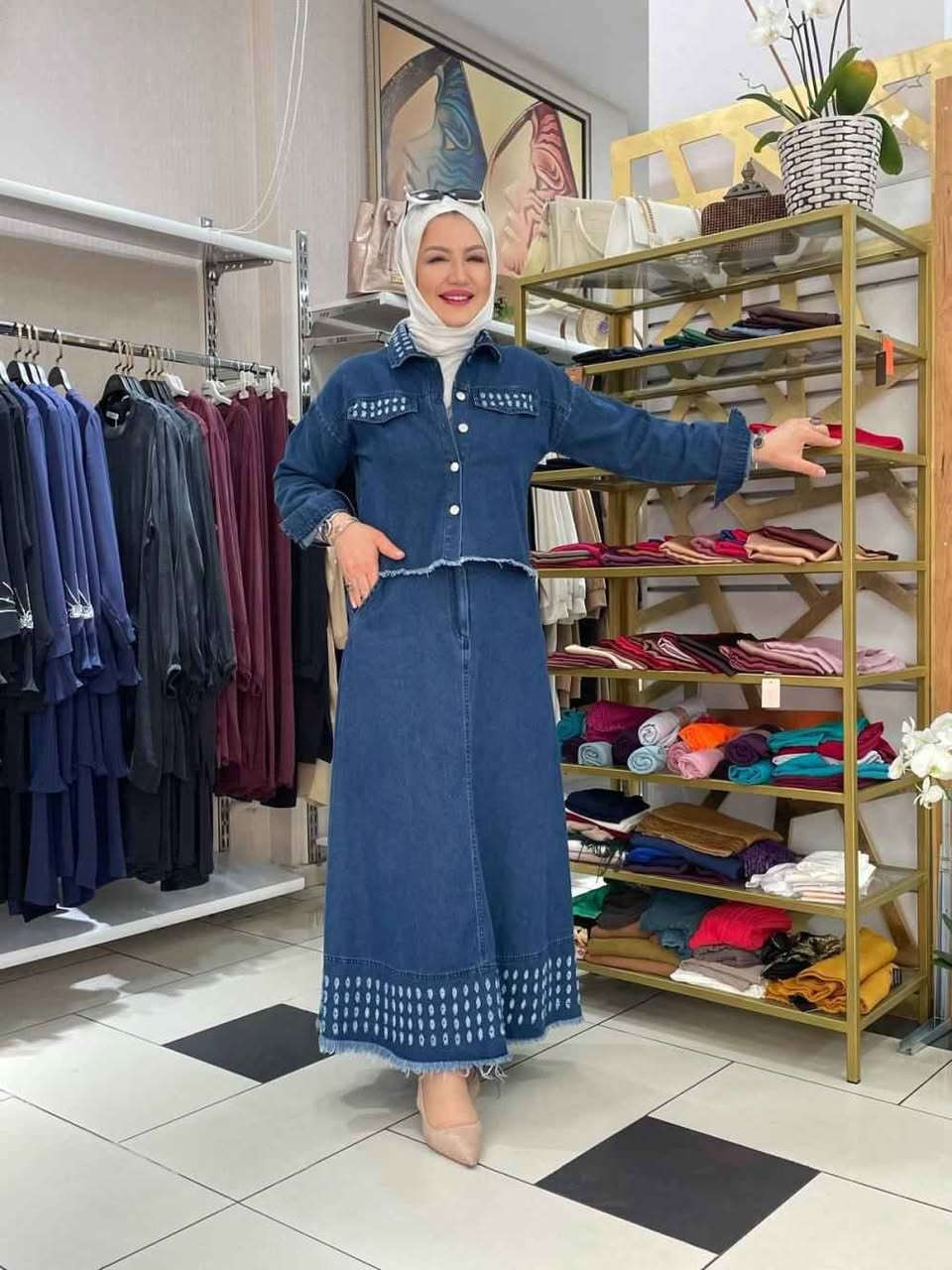 #عرض_خاص 
سعر 25 الف وتوصيل مجاني لكل المحافظات
فستان جينز
قماش جينز  متوفر لونين 
قياس من 38 الى 48 بغداد, العراق


**إذا كنت صاحب هذا الإعلان وتريد حذفه لأي سبب، رجاءا أرسل رسالة إلى الدعم الفني**