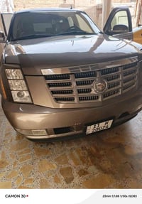 للبيع او المراوس حسب القناعه كاديلاك سكاليد ٢٠١٢ بغداد باسمي فول مواصف...