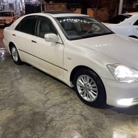 تويوتا كراون • فول • ١٨٢٠٠٠ كم