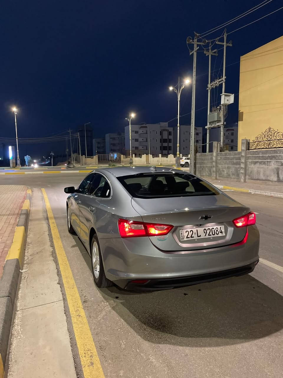 سلام عليكم
ماليبو  موديل 2023 رقم اربيل دولي رقم وسنويه وهزه جديده    تحويل او وكاله   فئه Lt    حادثها بنيد فقط والباقي كفاله شرط الفحص
موصفاتها 
(داتا شو  ، كشن كهرباء ، بصمه  دخول ذكي ، تدفئه كشنات ، مكينه 1500 توربو   ، شاشه كبيره ، كامرات دواره  ، تبريد خلفي ، اشاير بالمري ، ويل كب حجم 16 ،  رادار امامي وتحديد مسار  ،تحكم ستيرن ) 
غراض الشركه ما مستعمله وبصمه اضافيه جديده 
السعر 128$ 
الموقع  النجف الاشرف حي الصحه  
للاستفسار 
0781 559 5554
أ.منير الجشعمي
