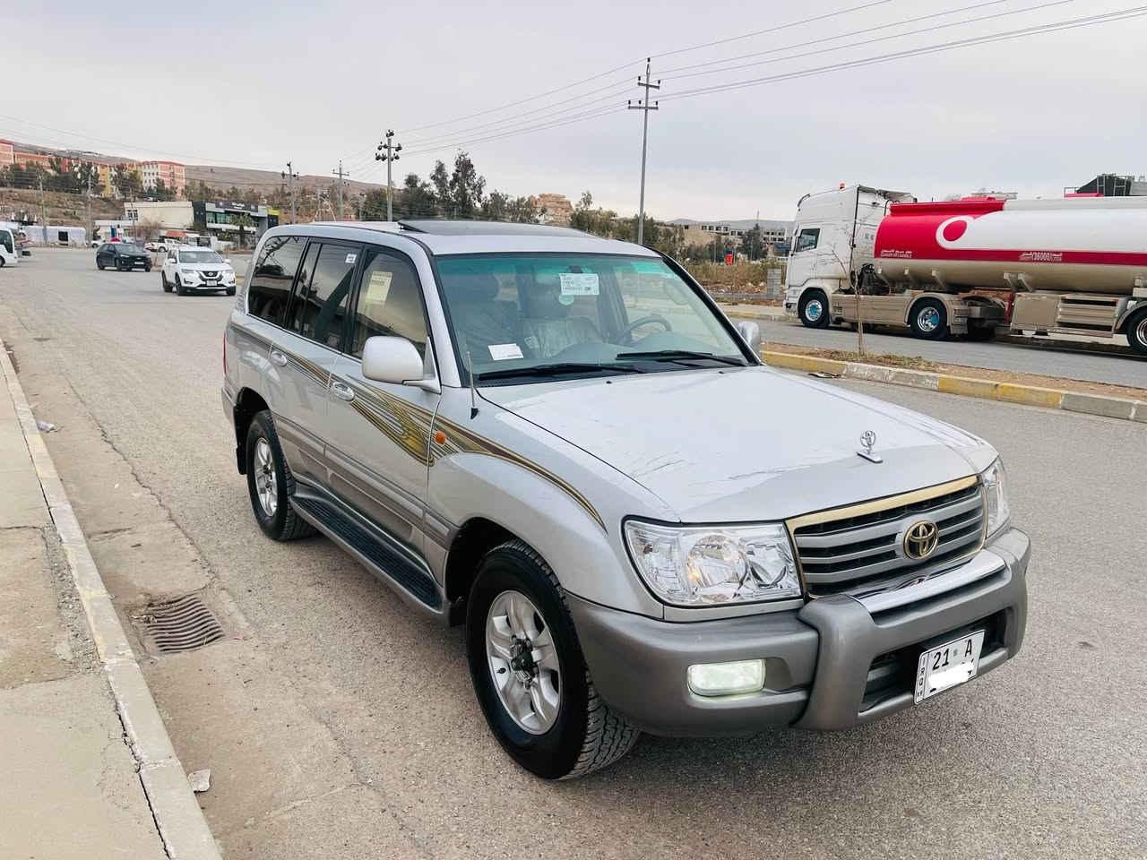 TOYOTA...LANDROVAR....V8
 مؤنيكا...   مؤديل  ٢٠٠٦   .. vxr..v8...فول  مواسةفات... مواسةفات  ليكزز  
رةقةموو سةنةوي  نوييه ... تةحويل  وةكاله..بةشةرت...
مةكينةي   و  كيري  بةشةرتي  فيتةر   نةكراوةتةوة..
بؤياغ   5   بارجةي   هةيه. بةس بةخه..    ..لاي  سايةق  جةمبيكي  كةمي   هةيه هةيه.....
سعري  187 .كةلاو  كةميك  مجال 
شوين  كؤيه 
***********
***********
 كؤرينةوةش  دةكةم  بةشتيك  بة دلم  بيت
فايبةرم  كؤرةكه.

لل اخوان. عربيت. *********** كويسينجاك, أربيل
