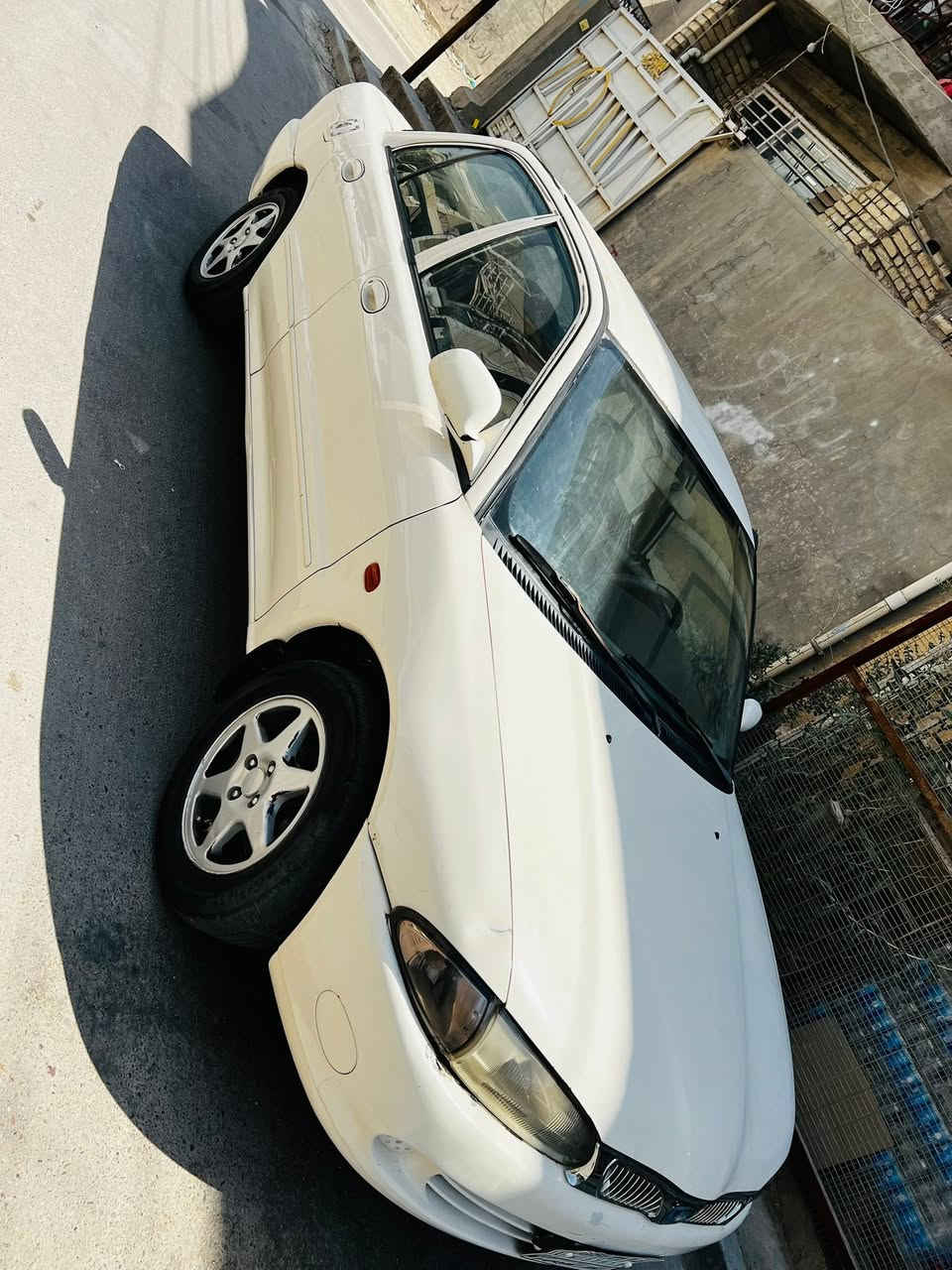 سلام عليكم من رخصه مدير الكروب براتون 2004 رقم بغداد تفاصيل مكان السياره بغداد الغزاليه عارضه 45 وبيه مجال شي بسيط ***********
