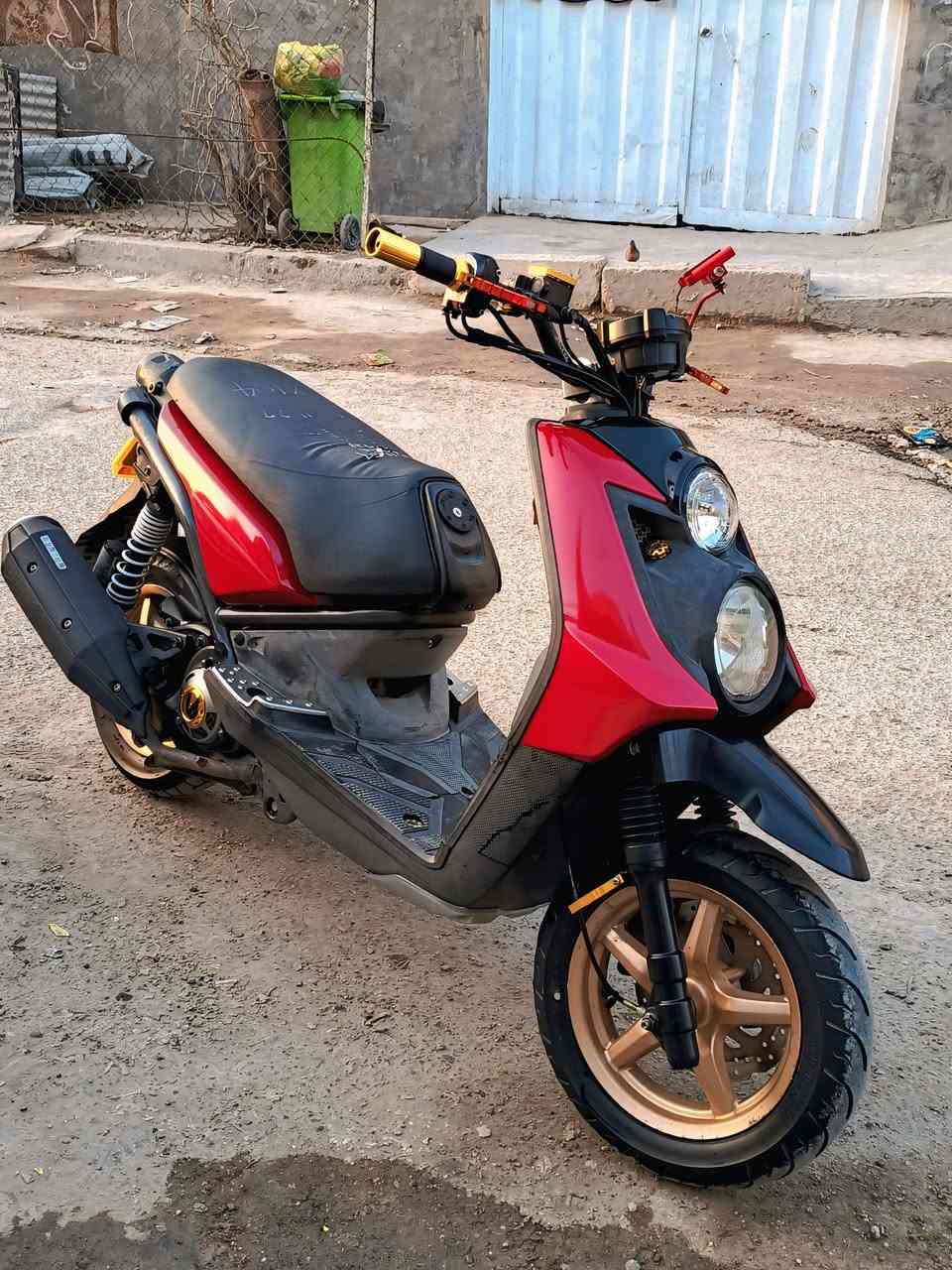 سلام وعليكم سكنس جبلي لدراجة منزله ع ايدي كله محسن ودهن مزويل الله يشهد شلعه معدل تخبل بيه ستيرن و يدات بريك وستان تلفون وقبق عمبار مزودات وسستم كامل سماعات وشاشه وكامرة خلفية والاسبايدر مالته موجود الاصلي هوة والدرع الامامي سعر  1300 بيهة مجال مكان بياع تقاطع درويش ***********
