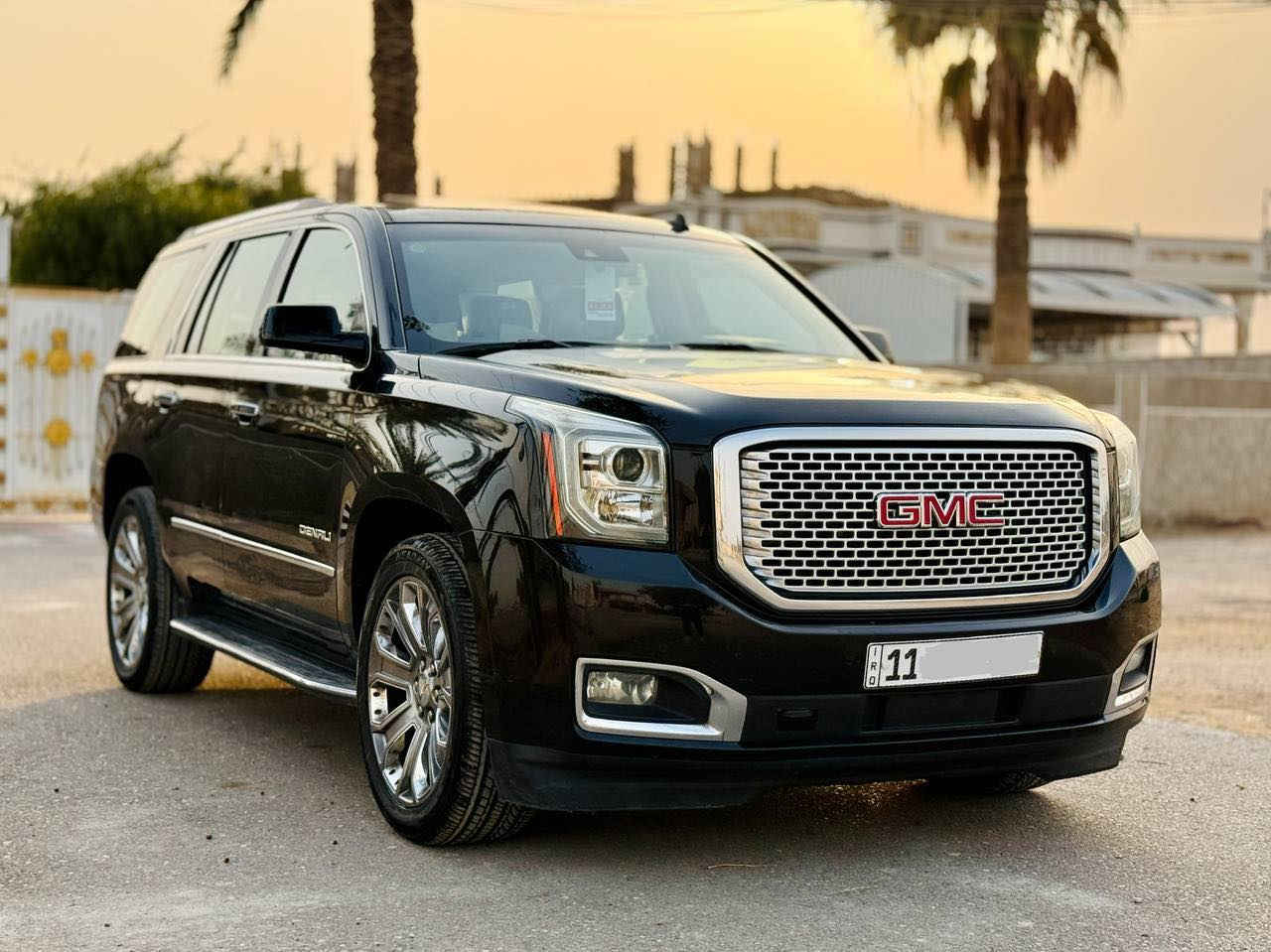 جمسي يوكن 2015 بتره خليجيه
الفئه: دينالي
المواصفات: 1/1
فتحه
جلد
داتا شو
فورويل
بصمه + 4 ابواب
داخل لونين
رادار امامي
رادار جانبي
كيجات الاكترونيه
شاشه سقف DVD
ستيرن كهرباء
ستيرن تدفئه
صندوق كهرباء
سماعات  Bose
كشن ميموري
كشن هزاز
مري شفط
تحديد مسار
تشغيل عن بعد
شاشه + قاصه
حساس امامي + خلفي
كشنات تدفئه + تبريد
كشنات كهرباء امامي + خلفي
السيارة مكفولة من الصبغ بيها فقط بارد باب خلفي ايمن والباقي مكفول بدون صبغ او ضرر رقم بغداد بأسمي
السعر ( 330 ) مكاني بغداد
***********
