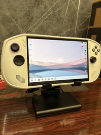 legion go s  نظافة 100% مواصفاتة معروفة  ملحقاته كفر بي ستاند + قاعدة ...