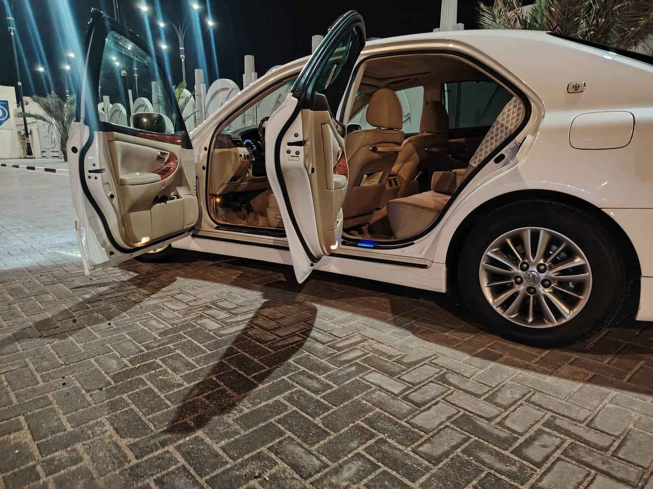 للبيع شاهينه دخول جديد تحويل السياره جديده كفاله صبغ وتبديل وضربه شاصي 82 فول رقم بصره تحويل السياره جاهزه اي نقص ما بيه اي استفسار اتصل على الرقم التالي *********** مكان مكان السياره البصره
