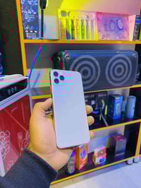 ايفون ١١ برو ماكس • ٢٥٦ • بطارية ١٠٠