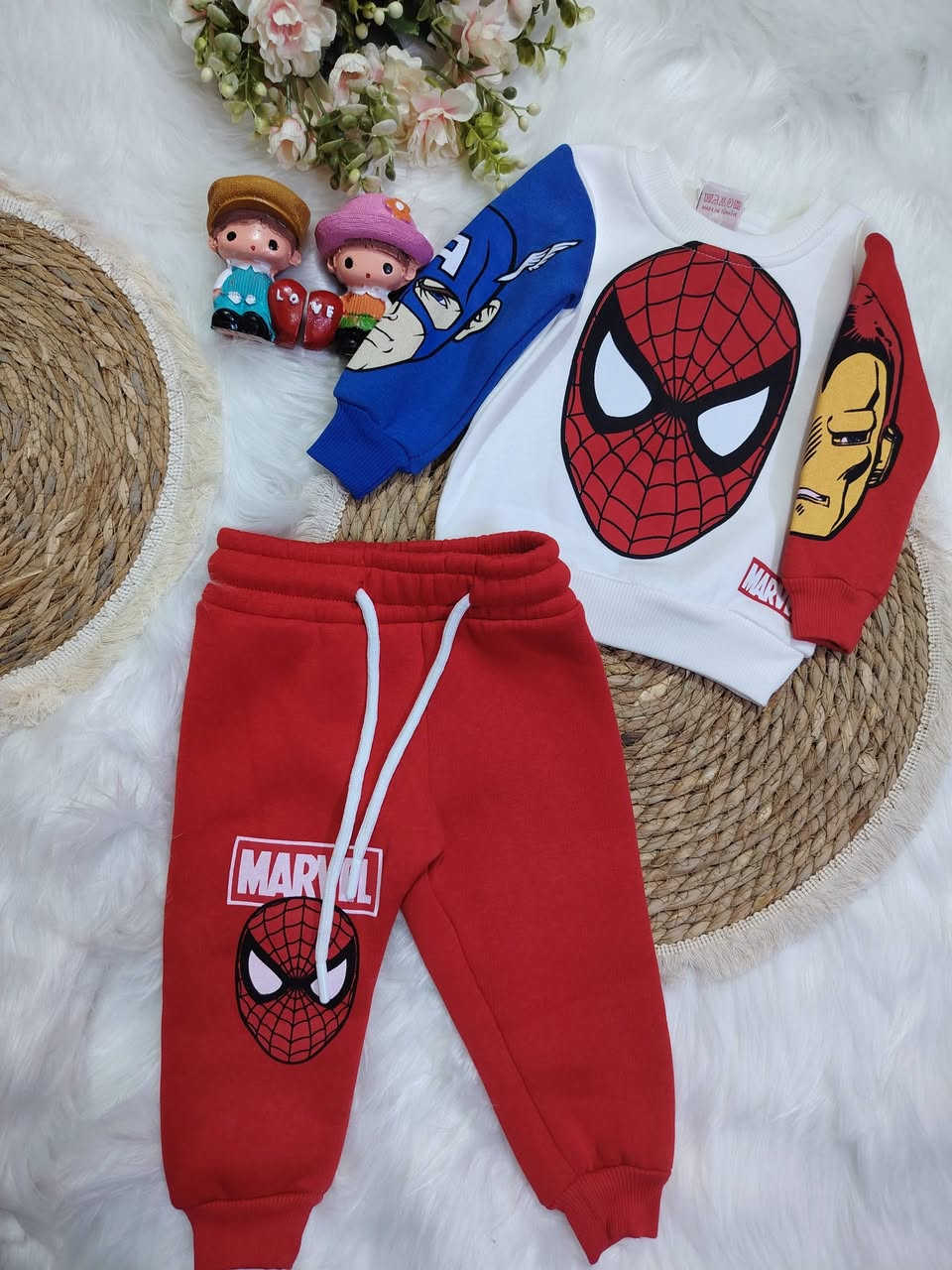 وصلت وجبة تركسوات ولادي وبناتي الشتوية 🔥❄️
خامة تركي ناعمة ودافية، مناسبة للبرد
الأحجام من 6 شهور إلى سنتين… موديلات كيوت ومرتبة للأطفال 👶💛
الألوان حسب الصورة 🌈

للطلب والاستفسار مراسلينا بأي وقت 🤍✨
للطلب والاستفسار *********** واتساب
العنوان موصل حي سومر مقابل أعراس راما 

#الموصل #تركسوات_اطفال #خامة_تركية #ملابس_شتوية #بيبي_ستايل
#العراق #العرض_المستمر #البسه_الكرم #موديلات_جديدة
