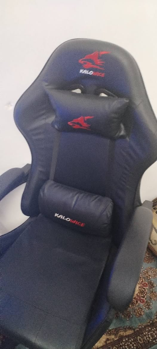 سلام عليكم تجميعة موصفاتهة موجوده بصور + كارت ماخذه وحد 4070 سوبر اسوز
كلشي وسعره
بس الكيس وحده سعره 1500 الف
رقمي ***********
او كل الغراض انطيك بيهة شرط ضمان او يو بي اس بعده جديد بس راح اشتري سيارة وقررت ابيع كلهن بعدهن بضمان
