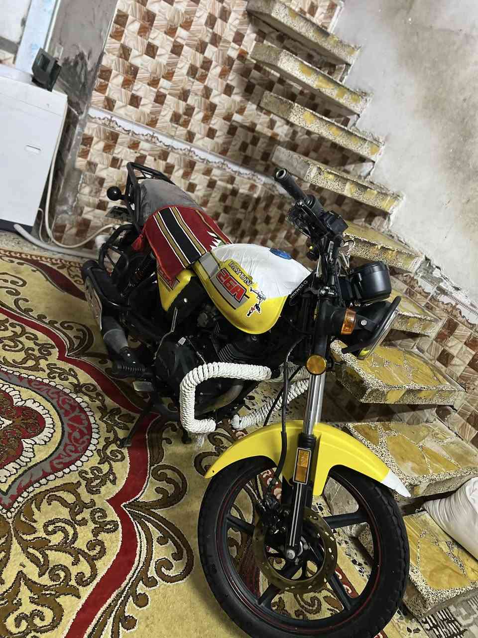 سلام عليكم شلونهم الشباب دايون محرك ٢٠٠ الدراجه مديل ٢٢ طالعه ب ٢٣ الدراجه برغي واحد ماعايزه مكفوله من التاير للتاير والله العضيم كلش معتني بيه وممشتغله دلفري الدراجه رايده ١٨٠٠ وبيه مجال للطيبين تدللون الدراجه اصولي اوراق كامله وصل وكلشي بس تروح ترقم اذا تحب مكاني نجف المناذره وهذا رقمي للي حاب يتصل***********
