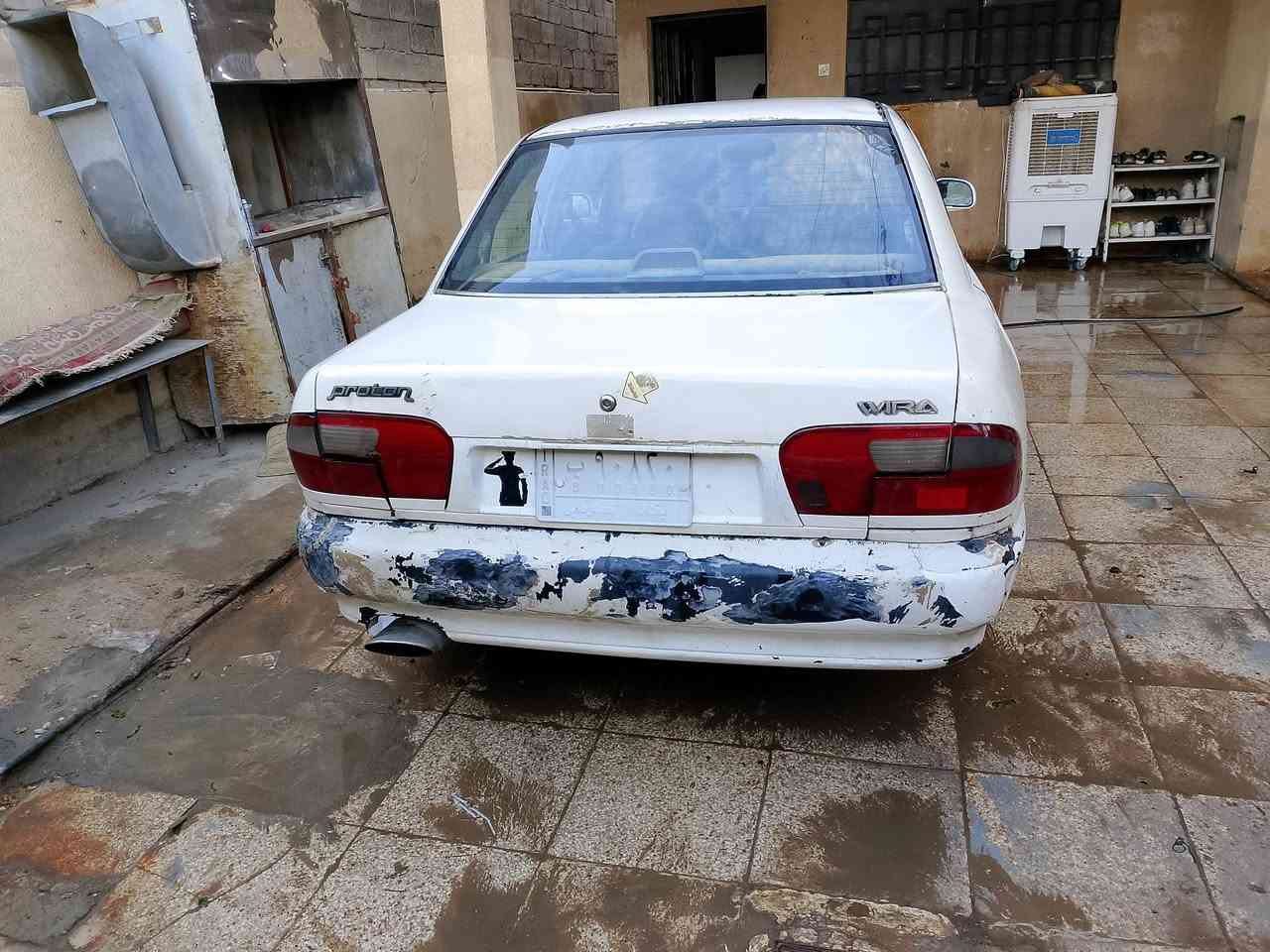 سلام عليكم بروتون ويره 2002بسمي سنويه 28كير محرك بحاله جيده بيهه ضربه بالباب لخلفي ممصله ونضافته شوفه عينك لمو شراي لا يعلق رجاء اخوي ولشراي هذا رقمي مكاني بغداد ابو غريب  ***********
