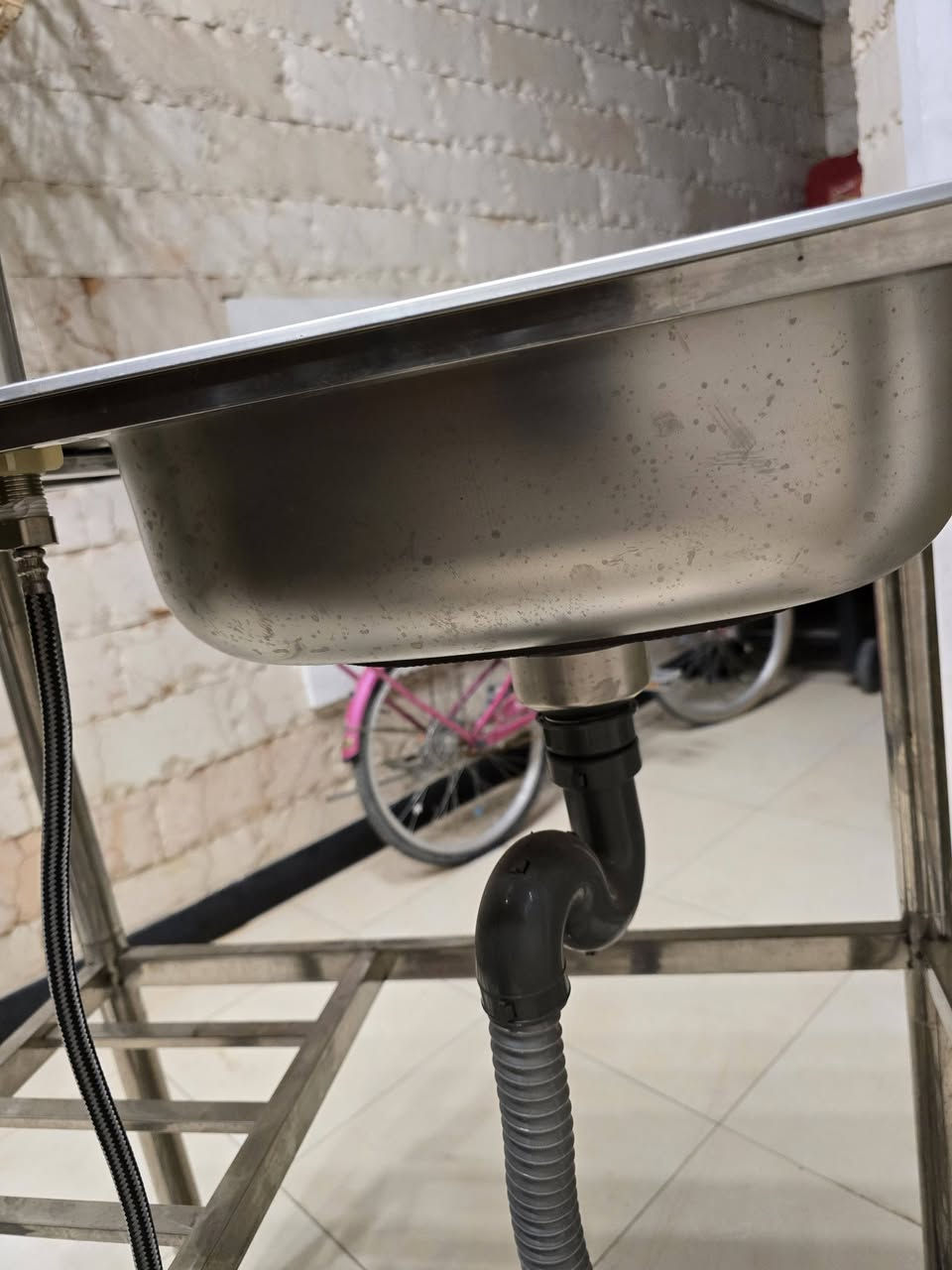 سنك ستل ستيل جديد غير مستعمل سعره 150الف عنوان الدوره ***********
